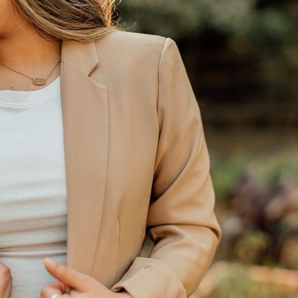 Simple Structure Blazer - Picture 10 of 10